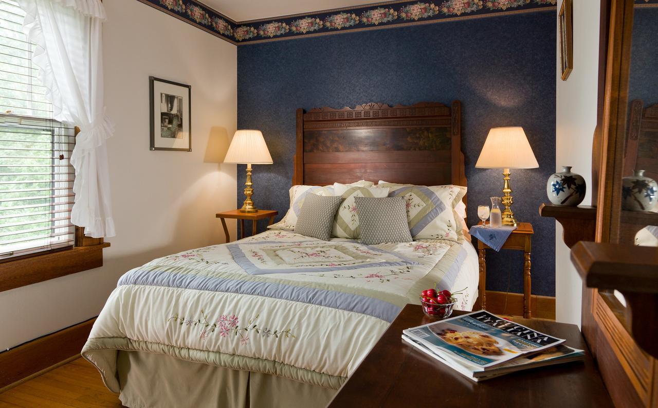 The White Oak Inn Zuck ภายนอก รูปภาพ